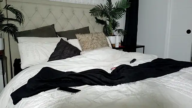 keelieuncensored online show from 07/28/26, 03:21