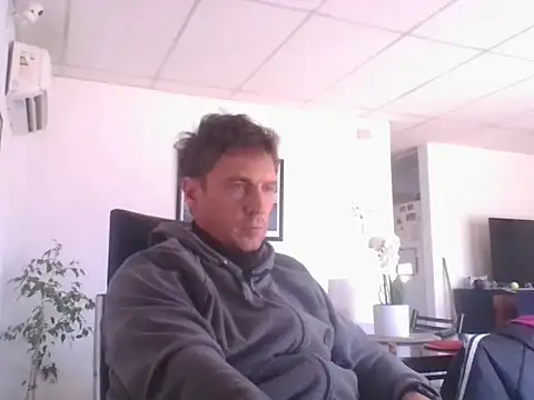 sebasevi online show from 05/18/26, 01:50