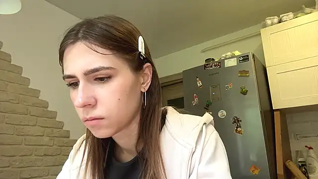ZaraGuyette online show from 05/30/26, 04:09