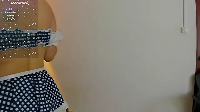 Snapshot of BABY_WARDWELL chatting on 06/12/26, 04:11 BABY WARDWELL online show from 06/12/26, 04:11