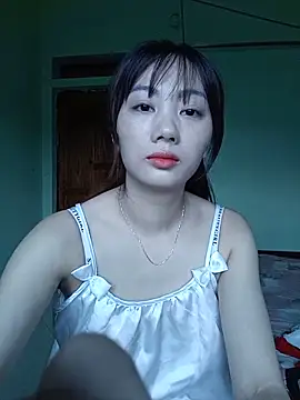 Snapshot of Ki-sexy61 chatting on 05/20/26, 05:35 Ki-sexy61 online show from 05/20/26, 05:35