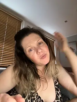 anabellefetish1 online show from 05/18/26, 06:58