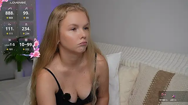 urblonde online show from 09/19/25, 02:57