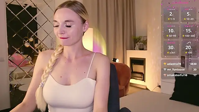 Snapshot of Mila__Lux chatting on 07/14/26, 02:05 Mila Lux online show from 07/14/26, 02:05