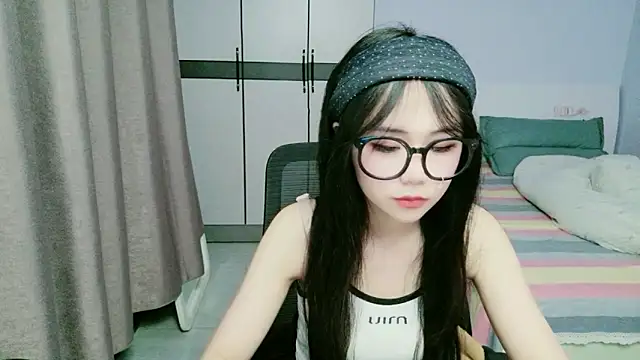 xiaoxiaoyu030 online show from 05/24/26, 02:11