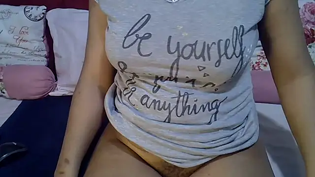 Queenleahx online show from 06/06/26, 06:40