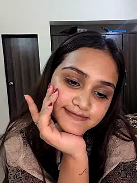 Ash Dolll online show from 05/13/26, 12:13