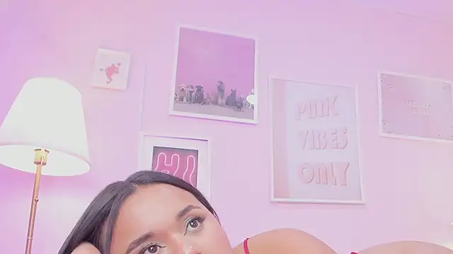 Kitty lulu  online show from 07/02/26, 03:23