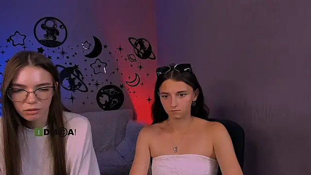 caroline honeyy online show from 07/20/26, 10:39