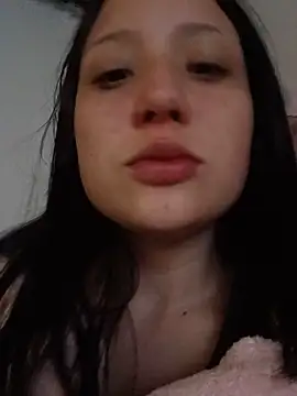 mileidy0106 online show from 06/15/26, 04:42