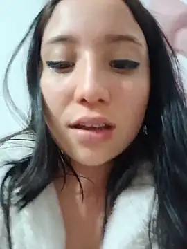 mileidy0106 online show from 06/21/26, 01:41