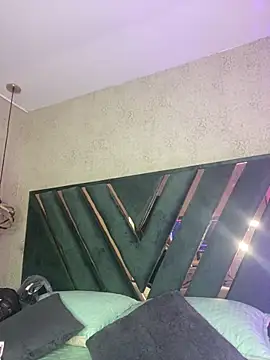 Megan pink18 online show from 05/17/26, 04:32