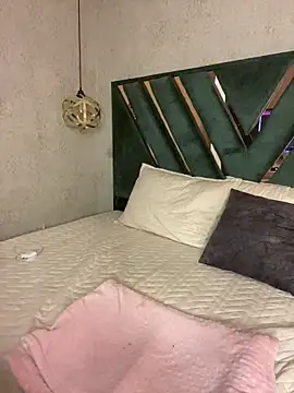 Megan pink18 online show from 06/14/26, 04:58
