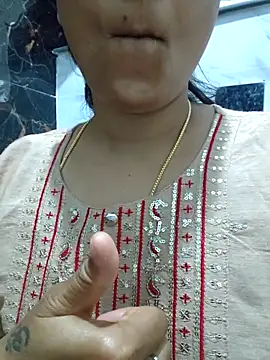 Snapshot of Radhika_rekha_kannada chatting on 06/19/26, 12:37 Radhika rekha kannada online show from 06/19/26, 12:37