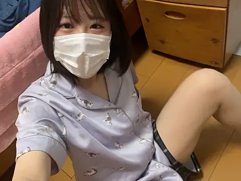 Snapshot of miniminimo_o chatting on 05/29/26, 01:25 miniminimo o online show from 05/29/26, 01:25