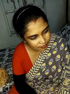 Snapshot of Misti_priya_69 chatting on 05/17/26, 08:34 Misti priya 69 online show from 05/17/26, 08:34