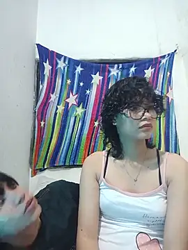 MakiAndMax online show from 05/29/26, 05:16