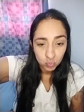 Snapshot of Pamela_sa chatting on 05/24/26, 05:40 Pamela sa online show from 05/24/26, 05:40