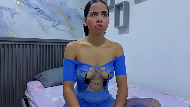 emiliana duque online show from 05/18/26, 07:41
