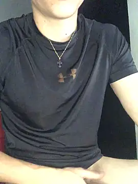 Snapshot of Salvatore_angelo chatting on 05/19/26, 03:57 Salvatore angelo online show from 05/19/26, 03:57