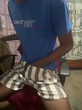 Snapshot of Inuchethi chatting on 02/13/25, 12:57 Inuchethi online show from 02/13/25, 12:57