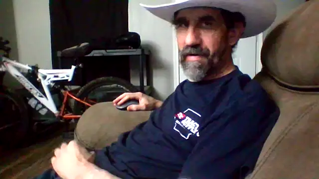 old Domino online show from 05/24/26, 11:48