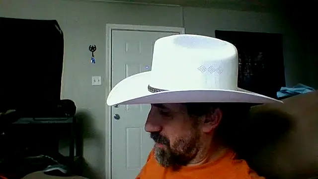 old Domino online show from 05/25/26, 01:28