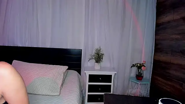 EvaSoto online show from 07/02/26, 06:58