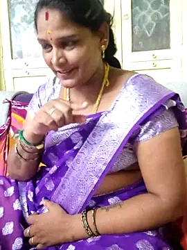Snapshot of mynatamil143 chatting on 06/18/26, 02:32 mynatamil143 online show from 06/18/26, 02:32