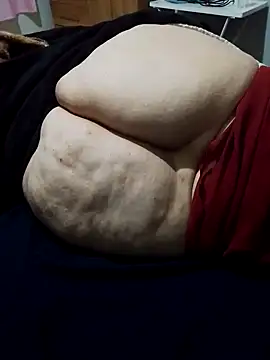 MegaAssMature online show from 06/18/26, 02:34
