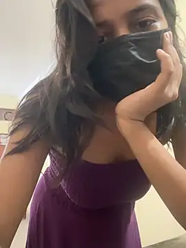 Snapshot of Poonam-Ray chatting on 07/28/26, 05:03 Poonam-Ray online show from 07/28/26, 05:03