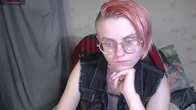Snapshot of __Freya___ chatting on 06/23/26, 06:28 Freya online show from 06/23/26, 06:28