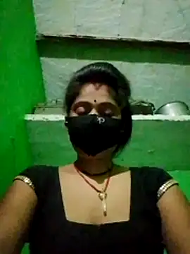 Snapshot of Rachnaaapkijaan78 chatting on 06/16/26, 03:47 Rachnaaapkijaan78 online show from 06/16/26, 03:47