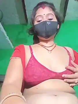 Snapshot of Rachnaaapkijaan78 chatting on 06/27/26, 04:12 Rachnaaapkijaan78 online show from 06/27/26, 04:12