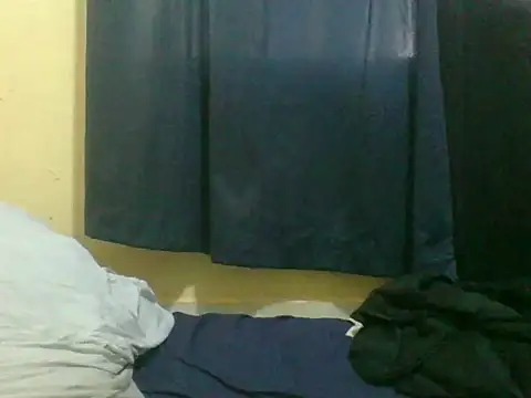 naughty-slender online show from 05/21/26, 07:26