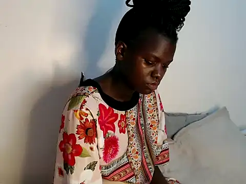 chichie  online show from 05/31/26, 01:25