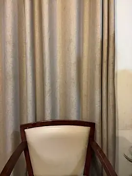 Snapshot of Juliywant chatting on 05/15/26, 03:41 Juliywant online show from 05/15/26, 03:41
