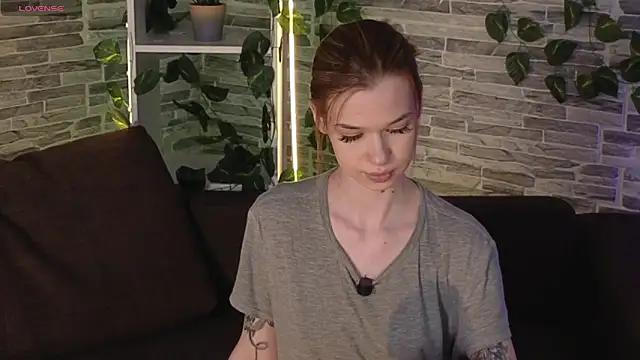 OliviaFoxsis online show from 05/16/26, 07:05