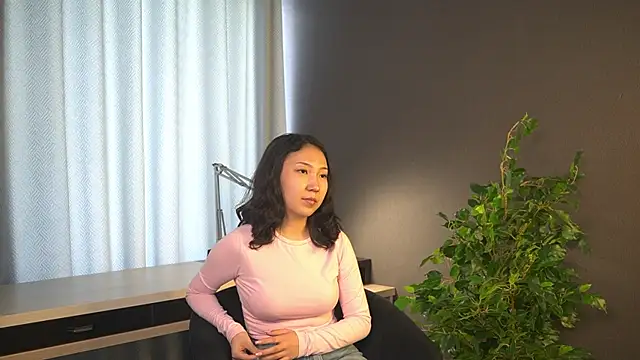 KeithaNolder online show from 05/17/26, 08:23