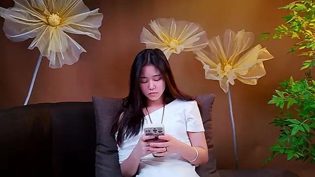 yu598188 online show from 06/12/26, 03:05