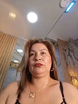  Pamelamilff online show from 05/26/26, 12:45