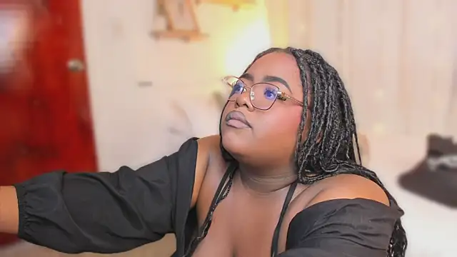 Ayanaa Ebony  online show from 06/12/26, 11:20