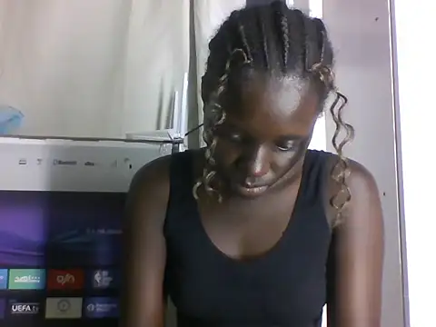 Snapshot of LatishLava chatting on 05/23/26, 10:52 LatishLava online show from 05/23/26, 10:52