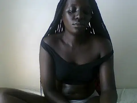 Snapshot of LatishLava chatting on 06/22/26, 03:25 LatishLava online show from 06/22/26, 03:25