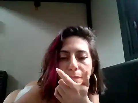Snapshot of LatinDolliee chatting on 07/14/26, 02:56 LatinDolliee online show from 07/14/26, 02:56