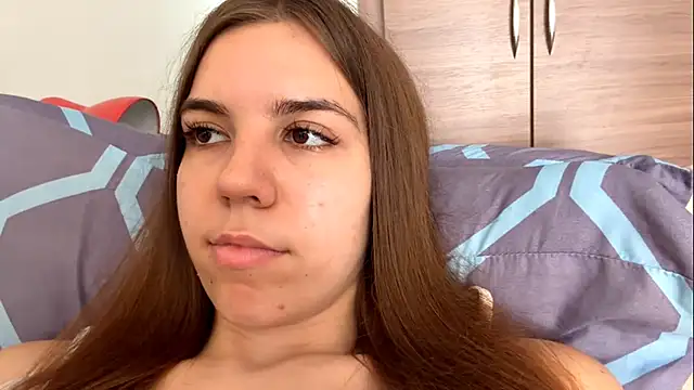 Snapshot of LaurindaStalford chatting on 07/13/26, 02:42 LaurindaStalford online show from 07/13/26, 02:42