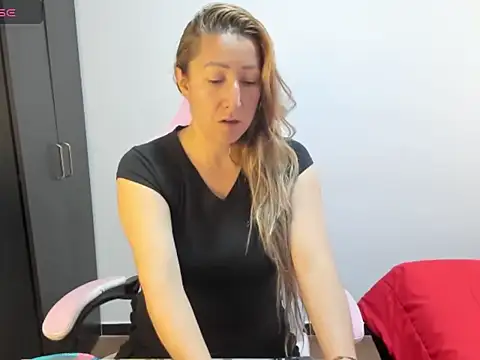 beautyfullchrys online show from 06/02/26, 12:18