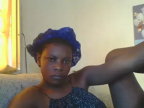 Snapshot of Delicious0001 chatting on 05/16/26, 05:37 Delicious0001 online show from 05/16/26, 05:37