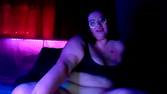 Snapshot of squishkink chatting on 05/16/26, 07:45 squishkink online show from 05/16/26, 07:45