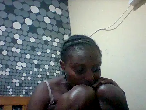 Snapshot of liligal chatting on 06/30/26, 07:48 liligal online show from 06/30/26, 07:48